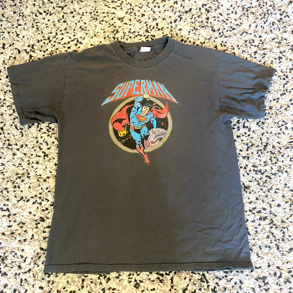 DC Superman Vintage Shirt | Please see photos cloesly